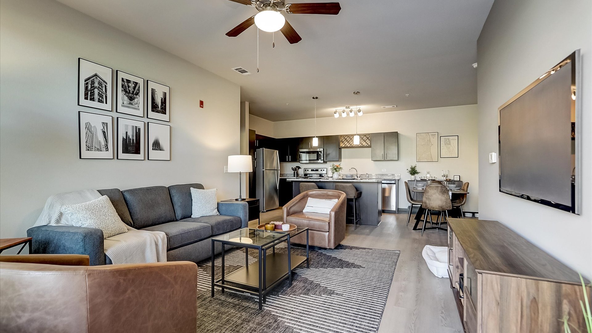 Photos of Springs at Lily Cache Creek in Bolingbrook, IL